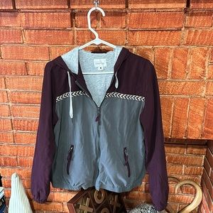 Zumies hooded zip up light jacket